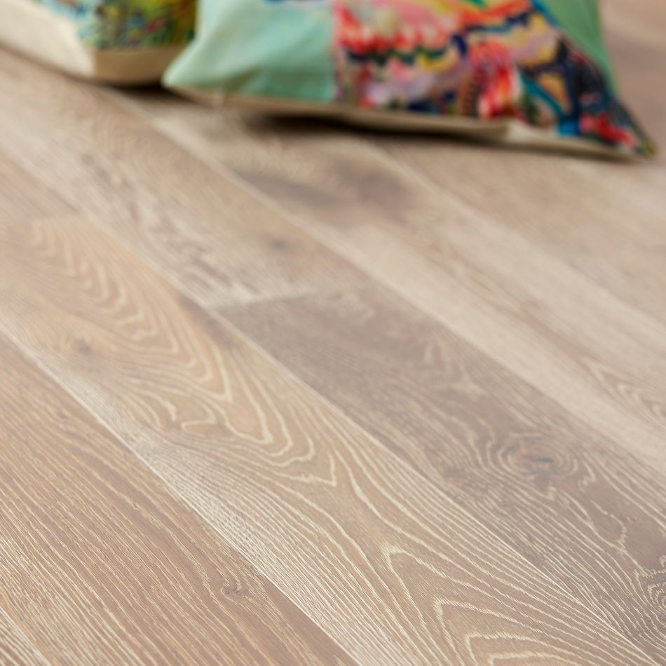 Artisan Flooring UK Smoked/Limed/Lacquered Traditional 18/4 French Oak